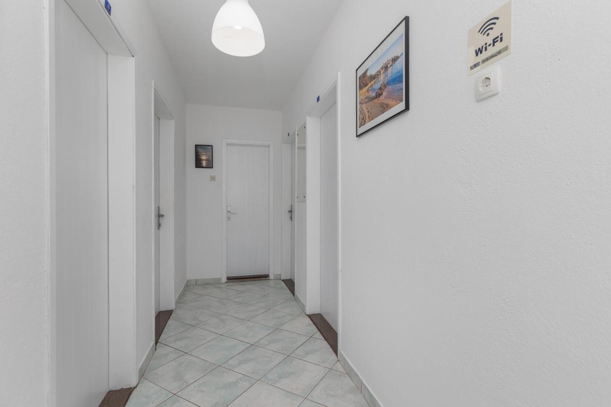 Apartments By The Sea Podaca, Makarska - 515 Экстерьер фото