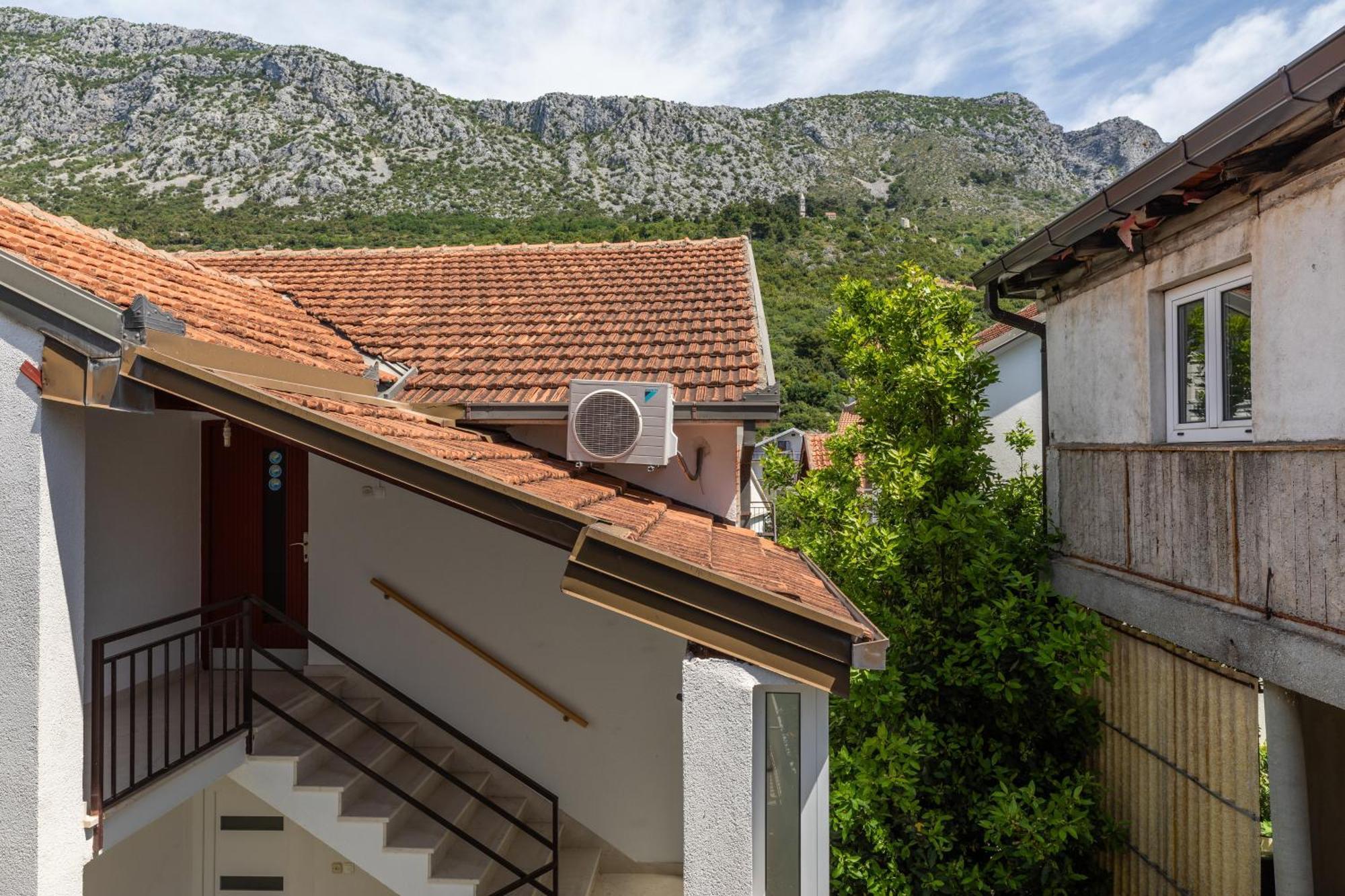 Apartments By The Sea Podaca, Makarska - 515 Экстерьер фото