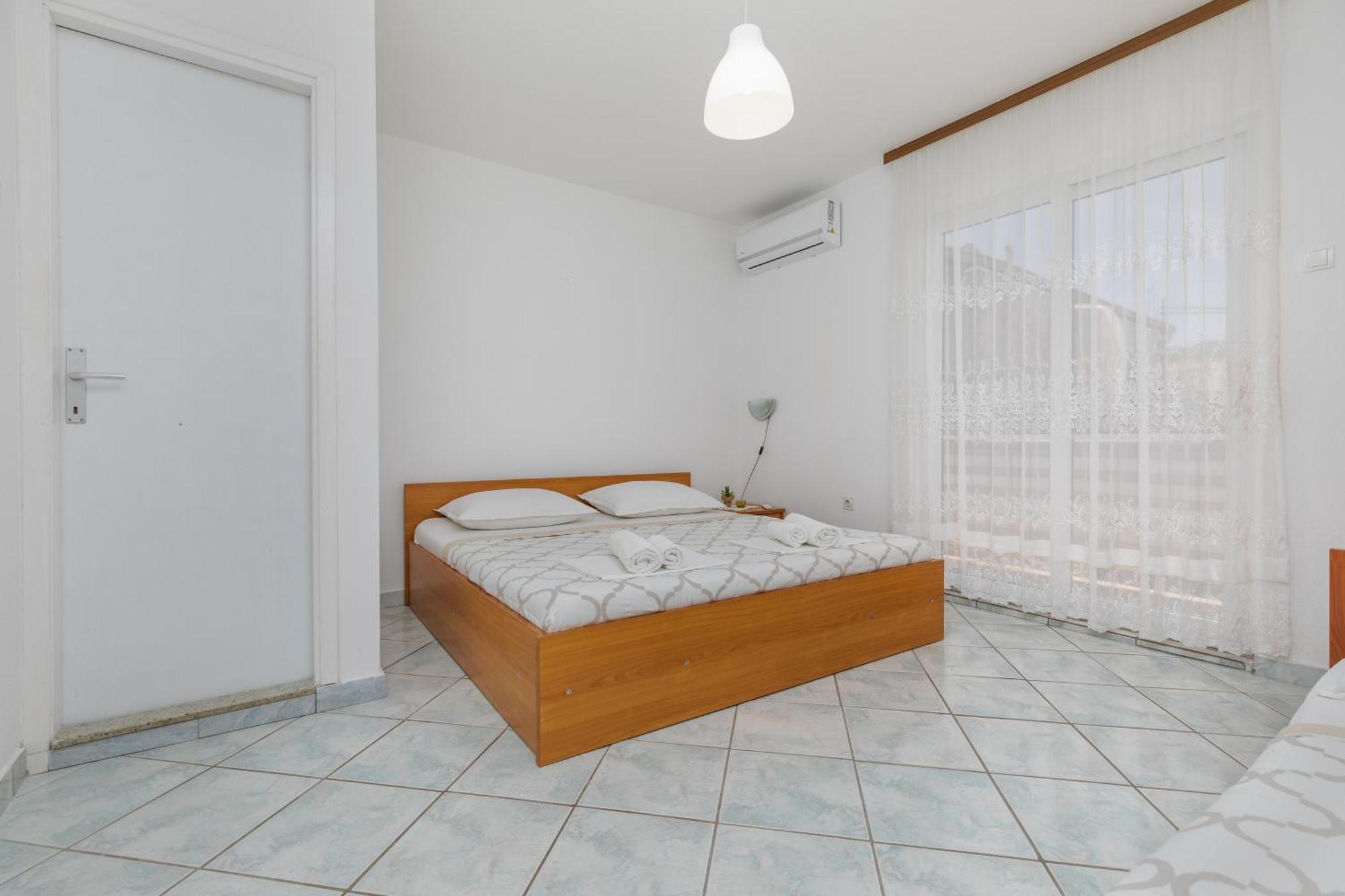 Apartments By The Sea Podaca, Makarska - 515 Экстерьер фото